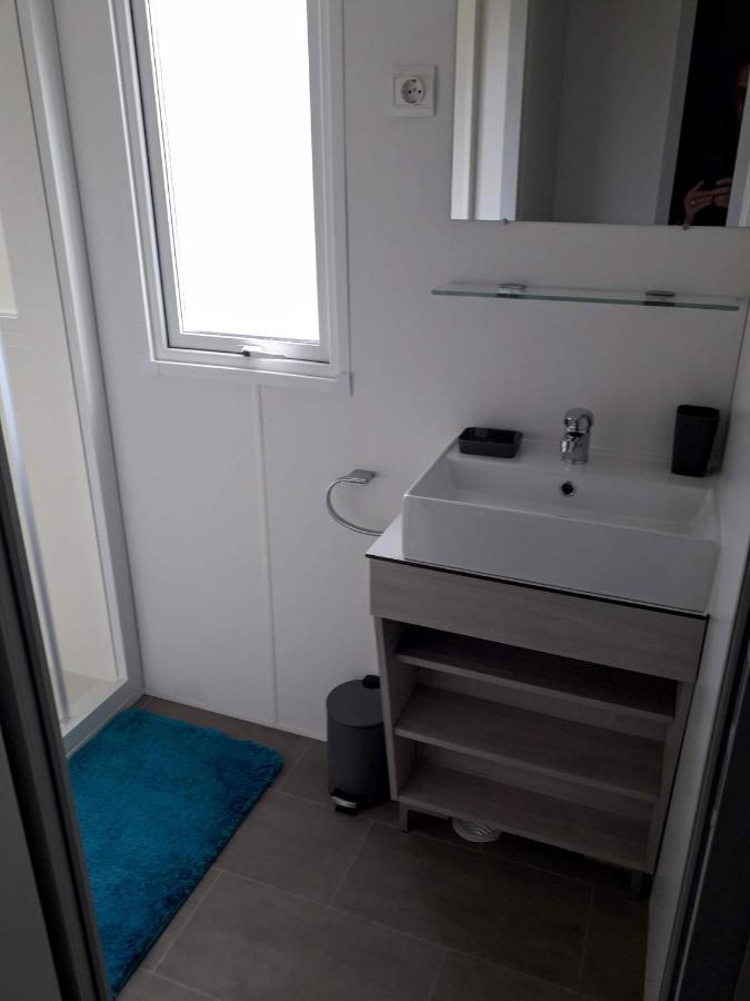 mobil home neuf 2 chambres 6 personnes Saint Aygulf plage Fréjus Extérieur photo